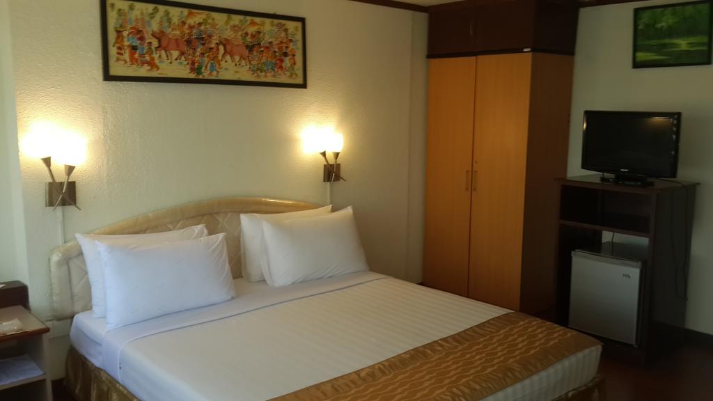 Bed and Breakfast Backpackerz @ Orchid Yangón Exterior foto