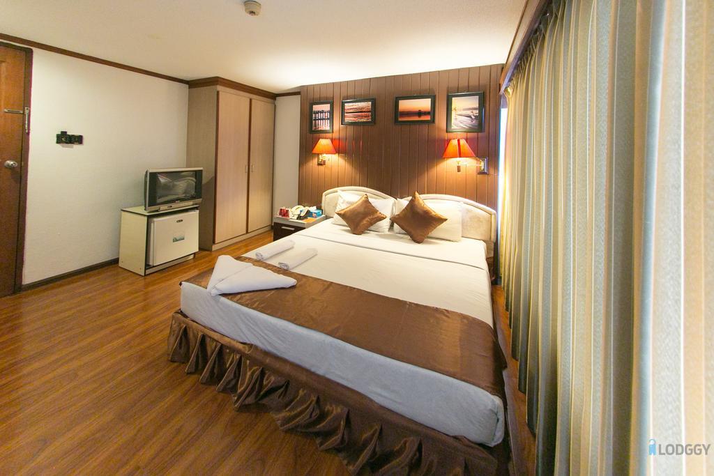 Bed and Breakfast Backpackerz @ Orchid Yangón Exterior foto
